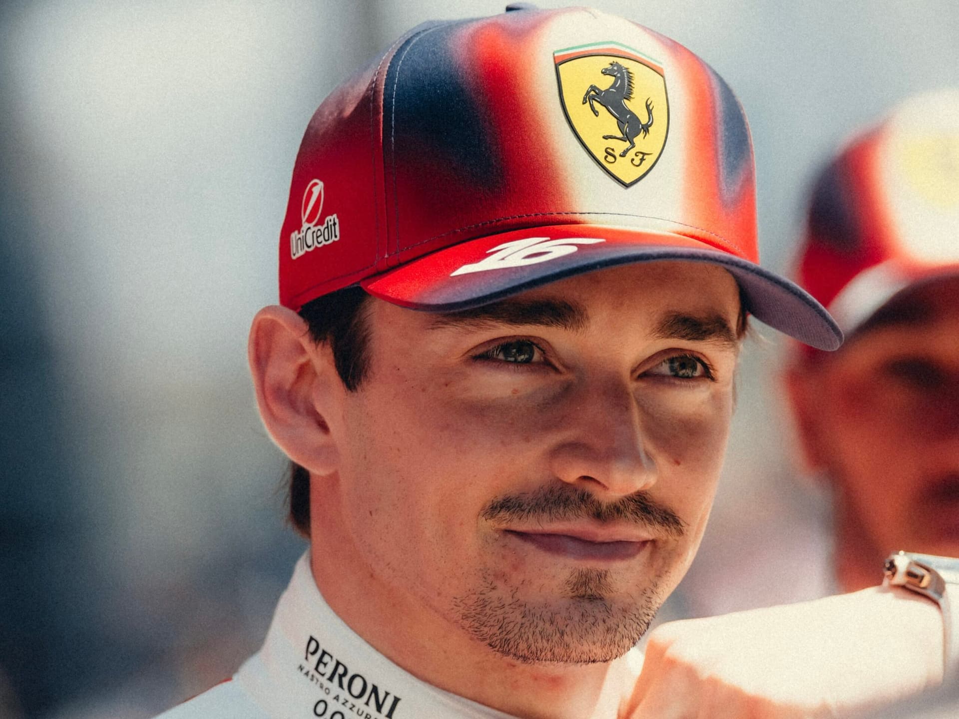 Leclerc: "In gara possiamo giocarcela, andiamo in pista per vincere"